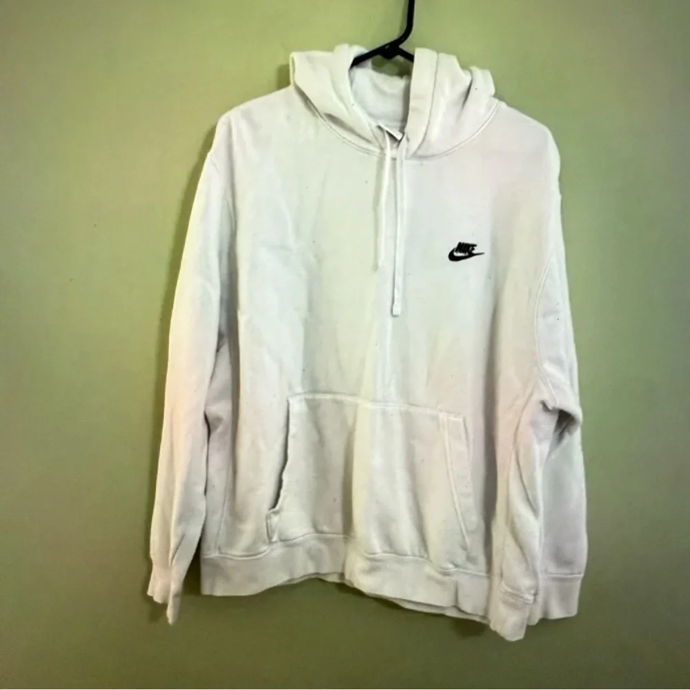Nike Men's Classic White Hoodie size XL logo sports sweatshirt